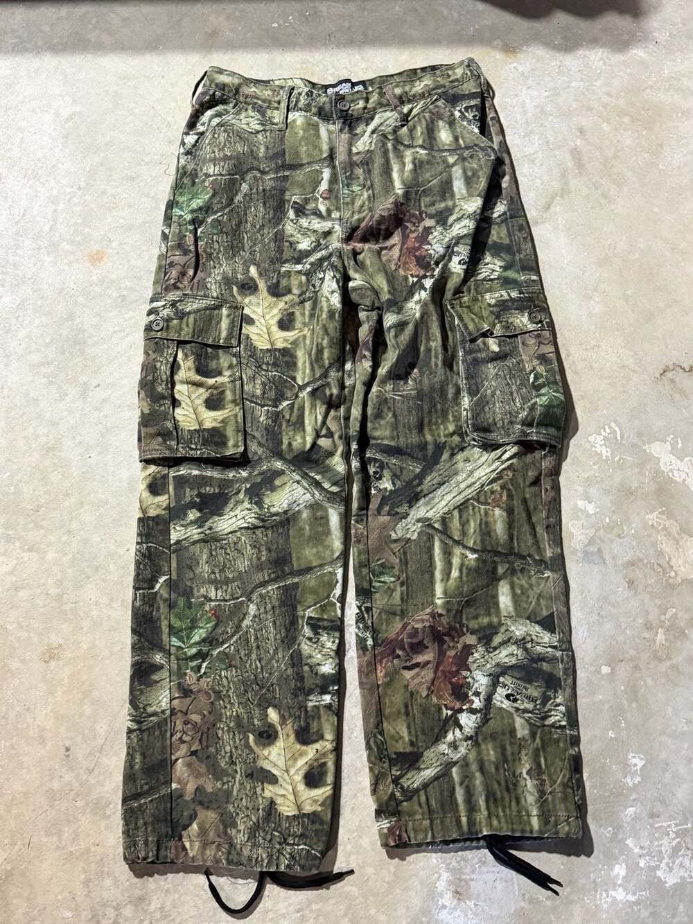 Mossy Oak Break-Up Infinity Camo Cargo Hunting Pants